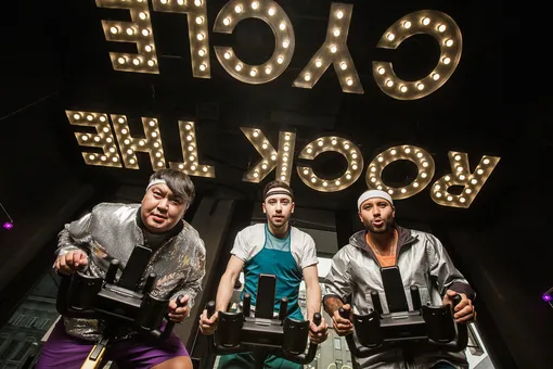 В сайкл-студии Rock the Cycle стали проводить тренировки на английском В сайкл-студии Rock the Cycle стали проводить тренировки на английском