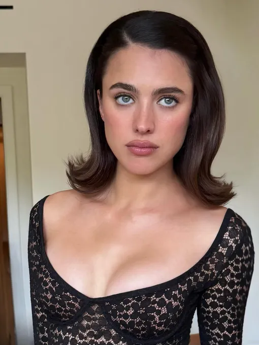 модный макияж губ — пудровые губы