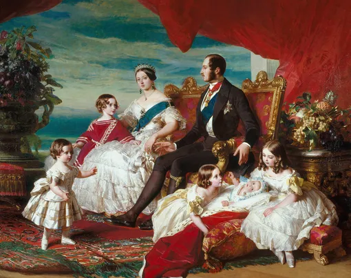 Королева Виктория с мужем и детьми