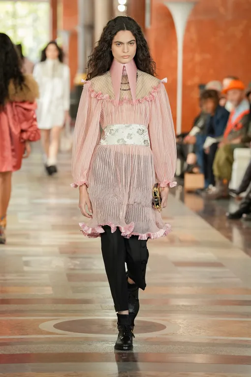 Louis Vuitton, весна-лето 2026