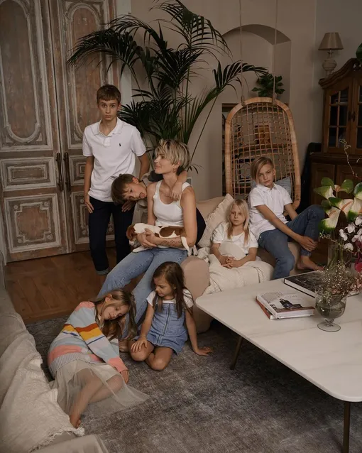 Анна Семак с детьми