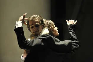 Cпектакль. «Египетская марка» Cпектакль. «Египетская марка»