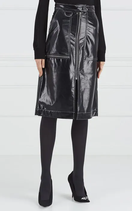 Черная лаковая юбка, MO&Co, 10 900 руб.