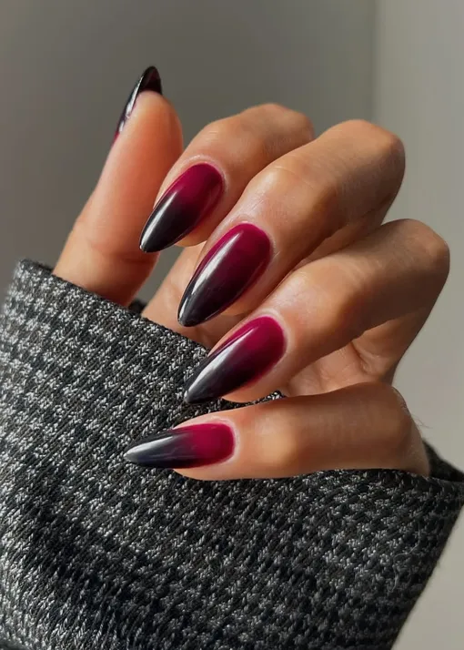 Маникюр с эффектом градиента Маникюр с эффектом градиента