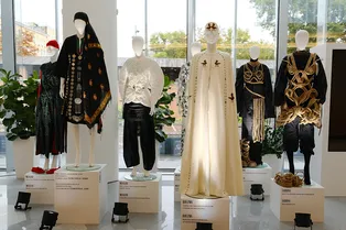 Армяк извозчика, татарский шов и якутское пальто: как традиции становятся актуальным дизайном Армяк извозчика, татарский шов и якутское пальто: как традиции становятся актуальным дизайном