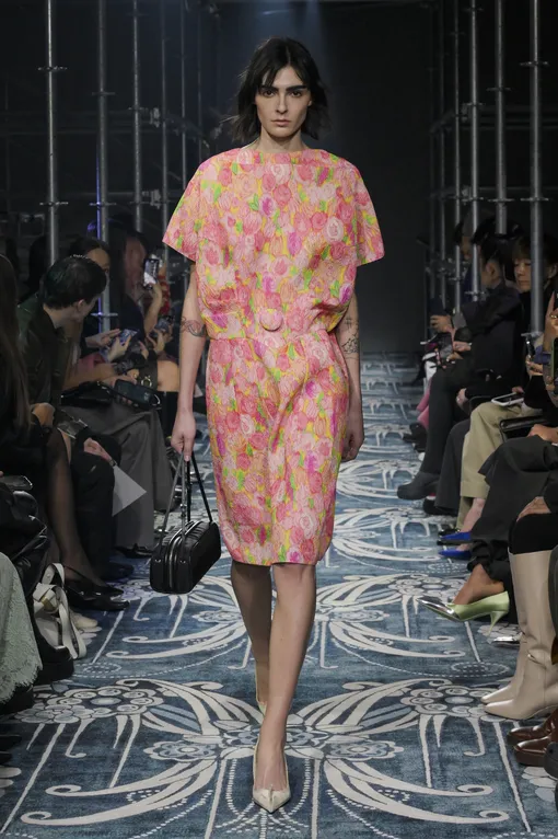 Prada, осень-зима 2025/2026 Модный принт на осень 2025