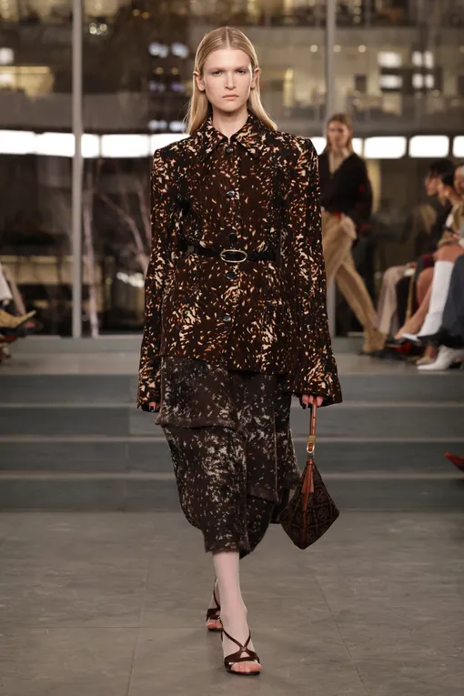 Tory Burch, осень-зима 2025/2026 Какие принты в моде