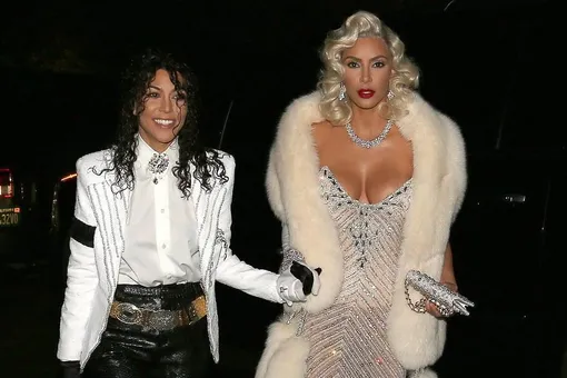 Ким и Кортни Кардашьян превратились в Мадонну и Майкла Джексона