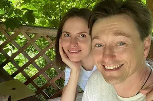 Сергей Безруков намекнул на скорое пополнение в семье Сергей Безруков намекнул на скорое пополнение в семье