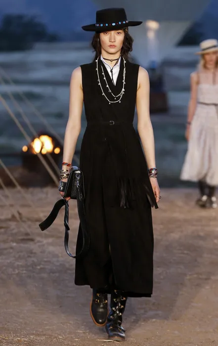 Круизная коллекция, Chanel 2018 Круизная коллекция, Chanel 2018