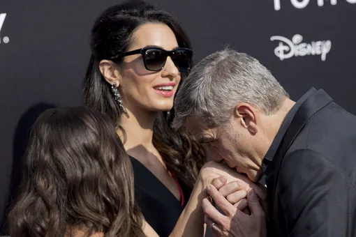 Один раз не считается: у Джорджа Клуни уже были дочки-близняшки