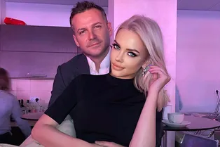 Милана Тюльпанова дала понять, что вышла замуж за нового бойфренда Милана Тюльпанова дала понять, что вышла замуж за нового бойфренда