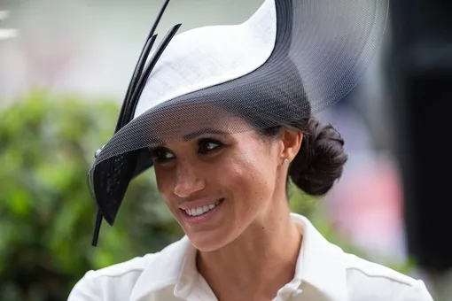 Удачный дебют: разбираем образ Меган Маркл на скачках Royal Ascot