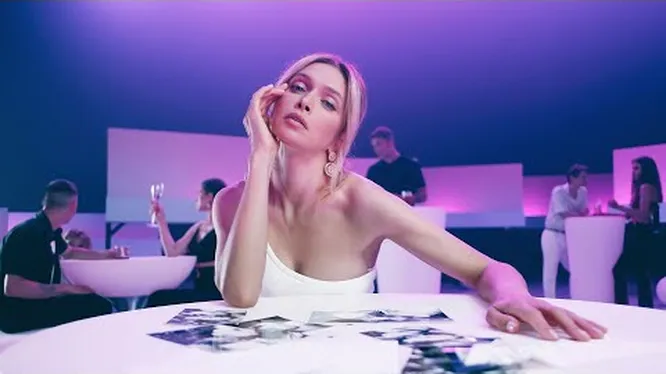 Нажми и смотри