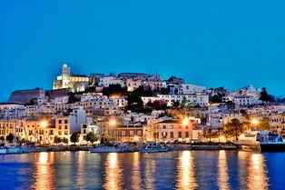 МЕСТО НЕДЕЛИ