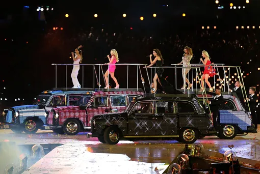 Spice Girls на церемонии закрытия Олимпийских игр в Лондоне в 2012 году