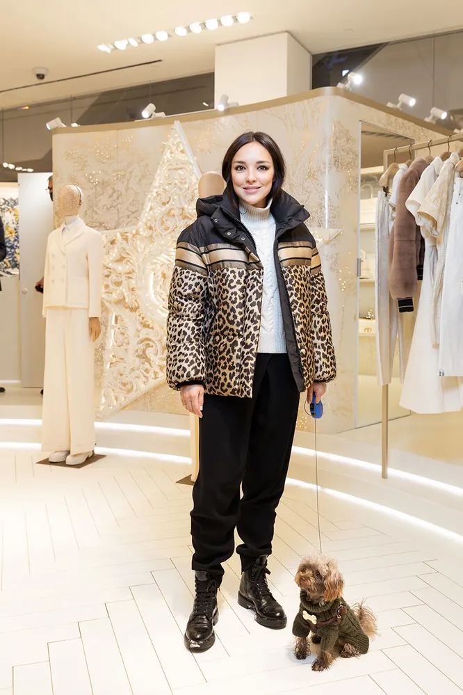Анна Крюкова на открытии pop-up бутика Dior