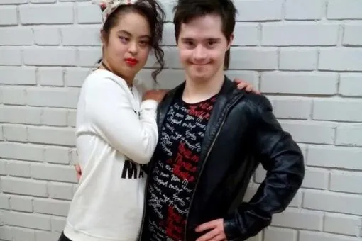 Жених «особенной» дочери Ирины Хакамады поделился редкими фото с любимой Жених «особенной» дочери Ирины Хакамады поделился редкими фото с любимой