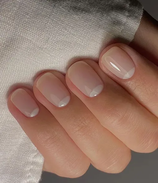 Если не знаете, какой сделать маникюр, выбирайте naked nails