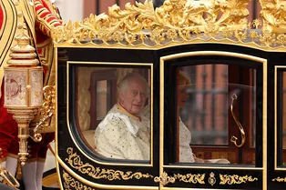 В Лондоне короновали Карла III В Лондоне короновали Карла III