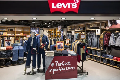 Levi's