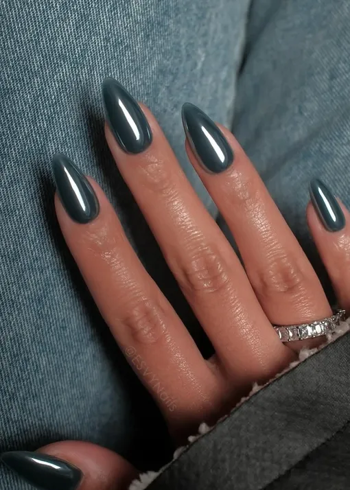 Маникюр со втиркой на декабрь Маникюр со втиркой на декабрь