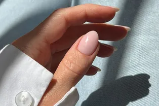 10 средств для ухода за кутикулой, которые действительно работают 10 средств для ухода за кутикулой, которые действительно работают