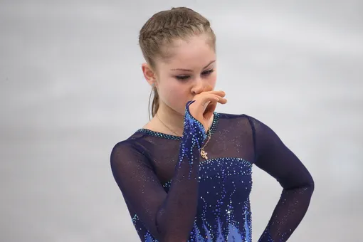 Юная звезда олимпиады Юлия Липницкая объявила о завершении карьеры