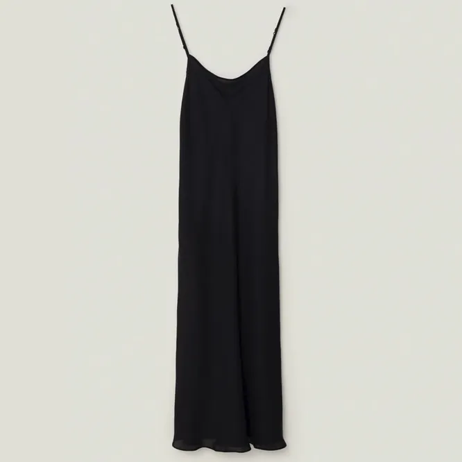 Черное платье в бельевом стиле Ushatava, 9900 руб.