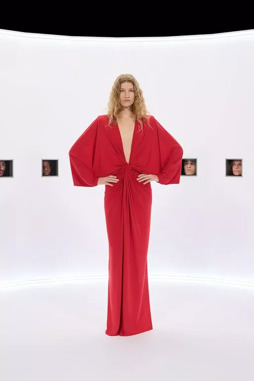 Valentino показ кутюрной коллекции