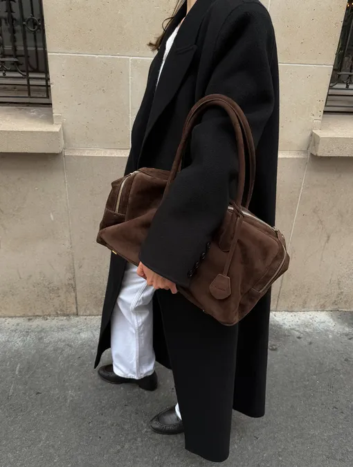 какую базовую и модную сумку купить в этом году