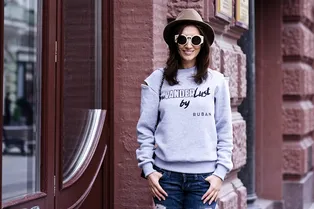 Дизайнерские худи для благотворительного проекта