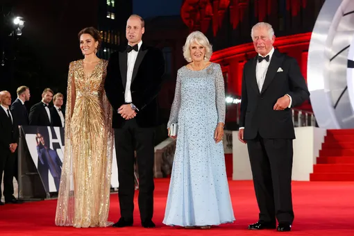 Кейт Миддлтон с мужем и принц Чарльз с женой