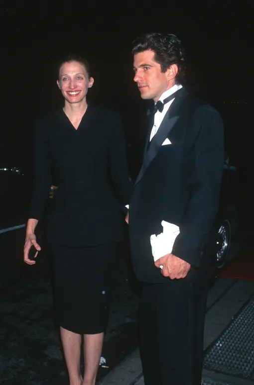 Джон Кеннеди-младший и Кэролин Бессет-Кеннеди, 1977