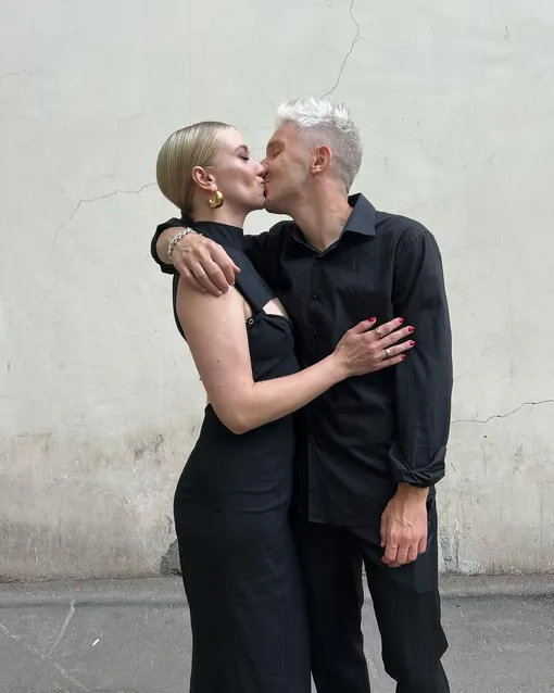 Денис Кукояка с женой