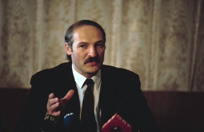 Александр Лукашенко, 1995