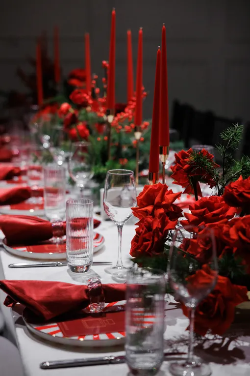 Рождественский ужин Mastersuit и Maison Francis Kurkdjian Рождественский ужин Mastersuit и Maison Francis Kurkdjian