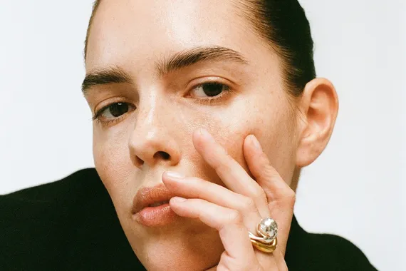 Как пластические операции влияют на жизнь, самооценку и карьеру: все о главных трендах эстетической медицины