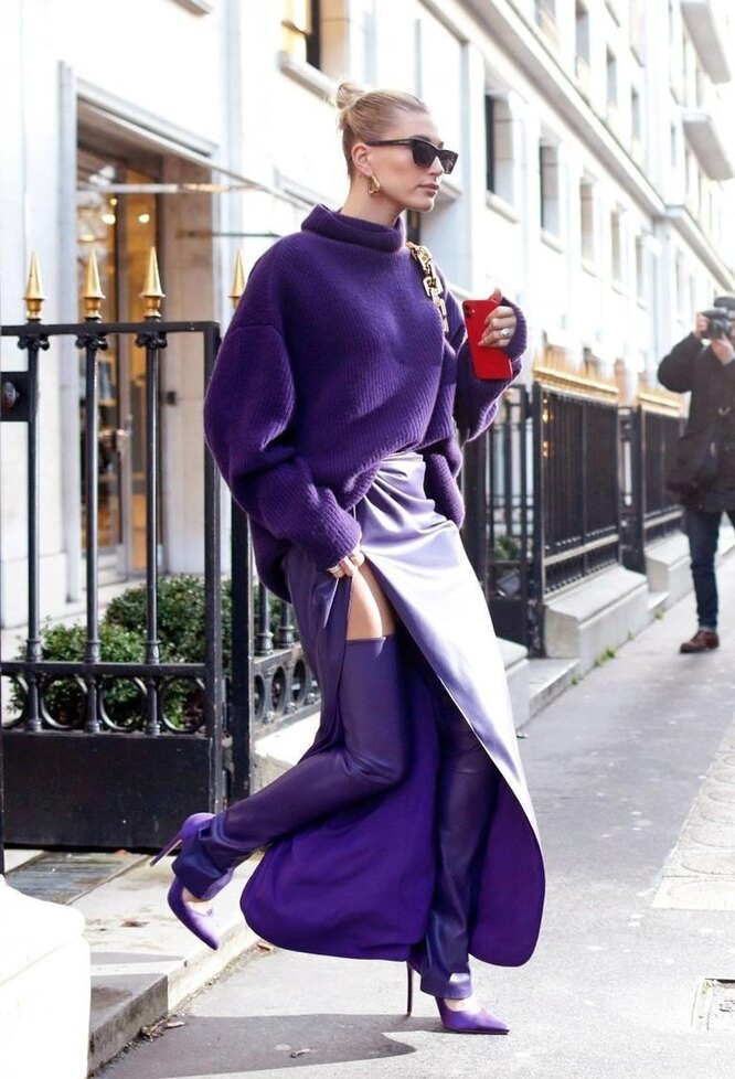 Хейли Бибер на Неделе моды в Париже 2020 год