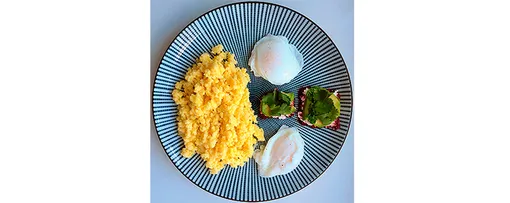 Еще больше фото завтраков, приготовленных Викой, – в ее Instagram-аккаунте (Социальная сеть признана экстремистской и запрещена на территории Российской Федерации) @food_as_a_delicious_medicine