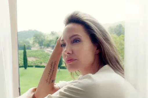Первое интервью Джоли после развода с Питтом: о семье, детях и планах на жизнь