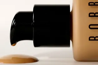 Как подобрать подходящий тональный крем онлайн