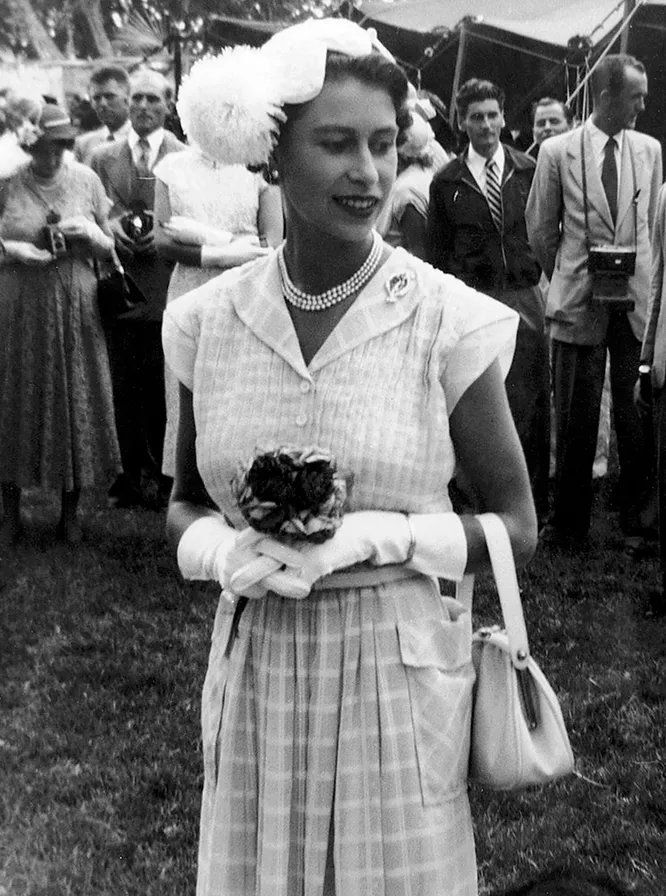 Королева Елизавета II в 1954 году