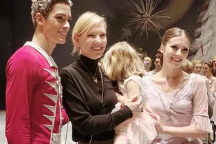 Оценила по достоинству: Кейт Бланшетт посетила «Щелкунчика» в Большом театре Оценила по достоинству: Кейт Бланшетт посетила «Щелкунчика» в Большом театре