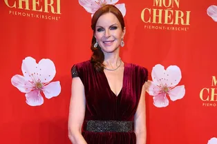 Бархатная революция