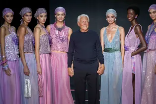 Все хотят стать русалкой: новая коллекция Giorgio Armani заставит заново влюбиться в мермейдкор Все хотят стать русалкой: новая коллекция Giorgio Armani заставит заново влюбиться в мермейдкор