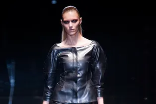 Кожаная юбка — удар ниже пояса