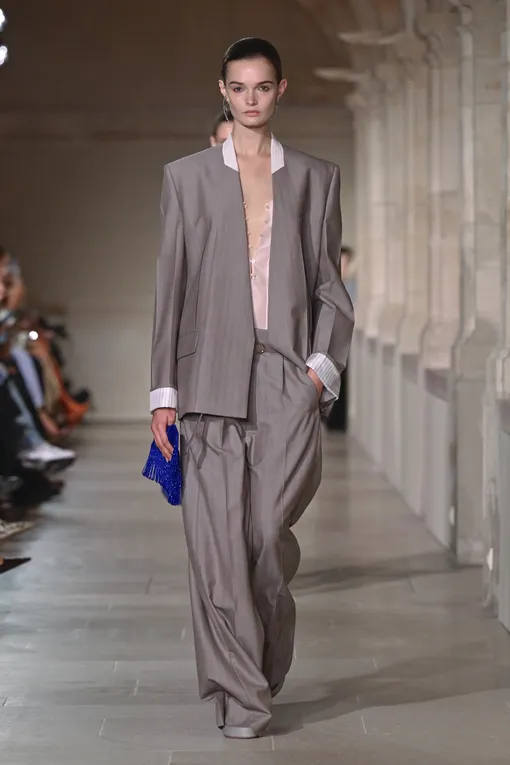 модные палаццо на весну 2026