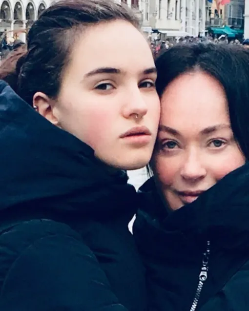 Гузеева с дочерью Гузеева с дочерью
