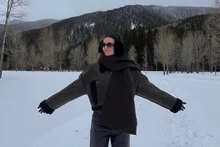 Как носить самый модный аксессуар в этом сезоне — учимся на примере Кендалл Дженнер